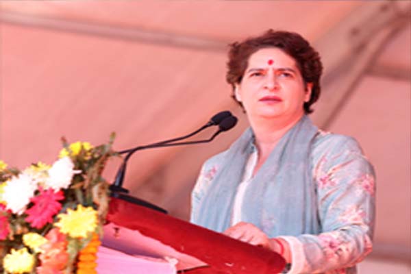 प्रियंका ने सोलन के ठोडो मैदान में किया चुनावी शंखनाद, भाजपा पर करारा हमला, सरकार बनने पर कही ये बड़ी बातें