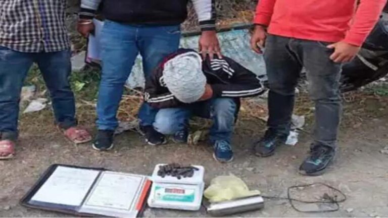 चंबा पुलिस की SUI टीम ने 306 ग्राम चरस सहित एक युवक को किया गिरफ्तार, दूसरा चकमा देकर हुआ फरार