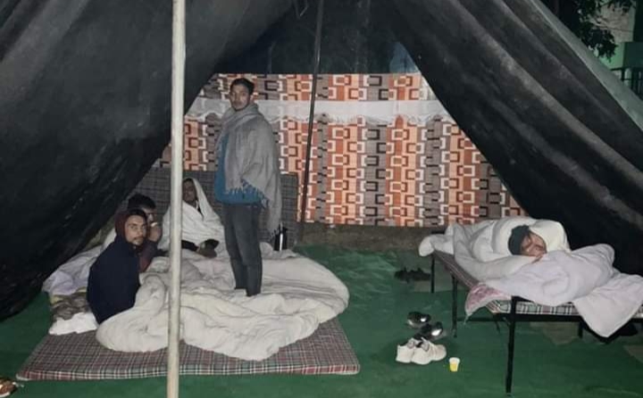 आखिरकार हिमाचल प्रदेश में कांग्रेस क्यों कर रही है ईवीएम की रखवाली