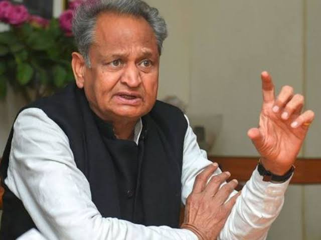 हिमाचल में एकतरफा जीत रही है कांग्रेस : गहलोत