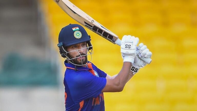 Rajat Patidar Got Entry In India In Place Of Shreyas Iyer