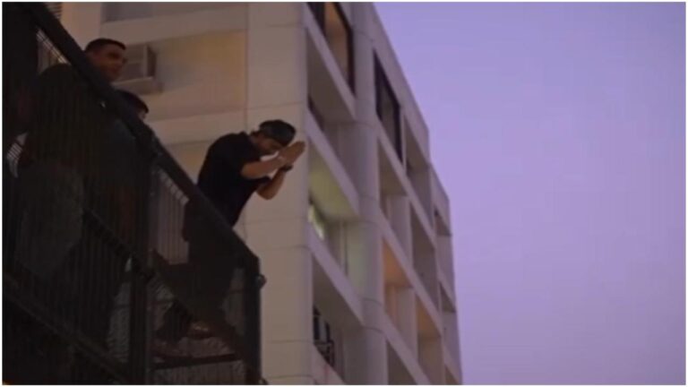 Shah Rukh Khan Meet Fans