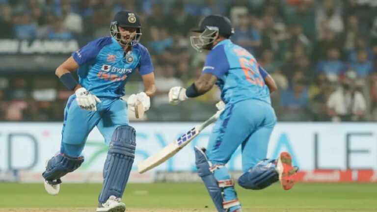 Suryakumar Yadav Akshar Patel Expects Good Batting