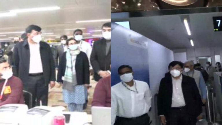 एयरपोर्ट पर निरीक्षण करते केंद्रीय मंत्री