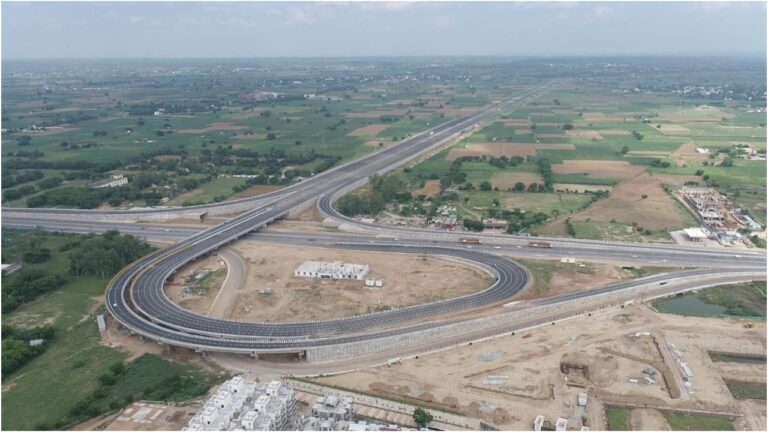 दिल्ली मुंबई एक्सप्रेस वे