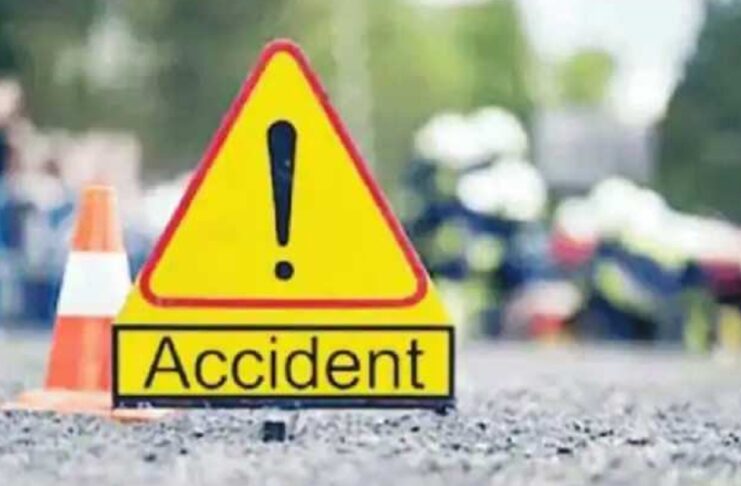 Mandi News : नाहन-कुमारहट्टी नेशनल हाईवे पर हुआ हादसा: बैक करते समय खाई में गिरी कार, एक की मौत एक घायल Solan news