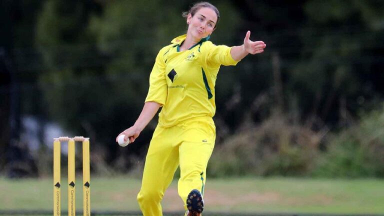 Ashleigh Gardner Bought By Gujarat Titans For 3.20 Crores