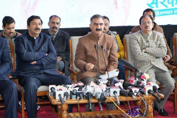 सरकार के 100 दिन पूरे होने पर सीएम सुक्खू ने गिनाई उपलब्धियां, बोले- हम व्यवस्था परिवर्तन के लिए कर रहे काम