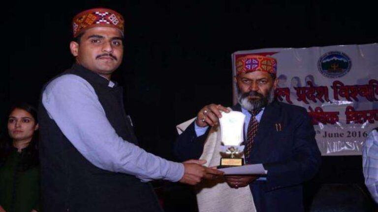 गिरिपार क्षेत्र का गोल्डमेडलिस्ट बेटा बना असिस्टेंट प्रोफेसर