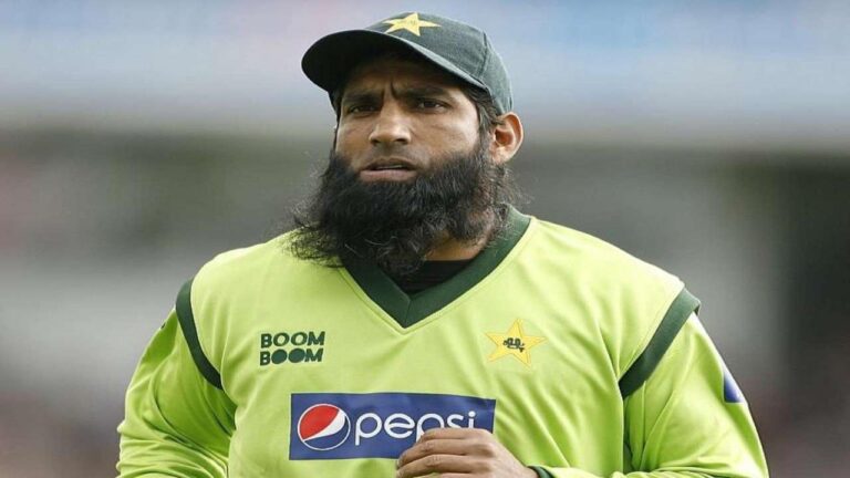 PAK Vs AFG Mohammad Yousuf1