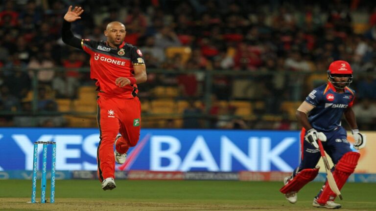 PSL 2023 Islamabad United Tymal Mills