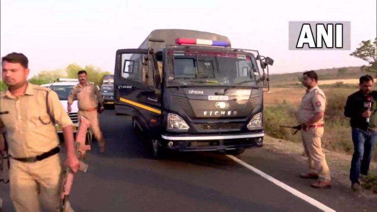 Sabarmati To Prayagraj Live Updates