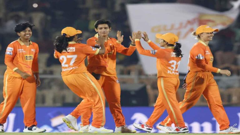 WPL 2023 RCB Vs GG Smriti Mandhana