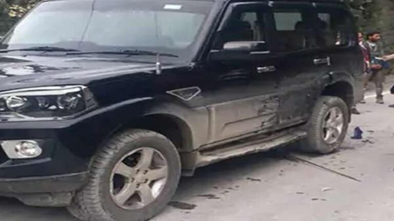 चंबा: नशे में धुत युवकों की गाड़ी ने मारी उपायुक्त चंबा की गाड़ी को टक्कर