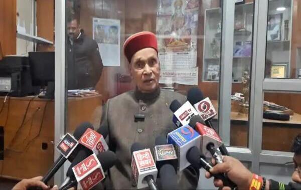 कर्मचारी चयन आयोग हमीरपुर को भंग करने के फैंसले पर पूर्व सीएम धूमल का बड़ा बयान