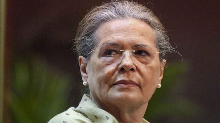 Sonia Gandhi Target On Pm Modi