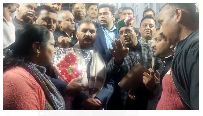 प्रशिक्षित बेरोजगार शारीरिक शिक्षक संघ सीएम सुक्खू से मिला, भर्ती प्रक्रिया पर लगी अस्थाई रोक हटाने की रखी मांग