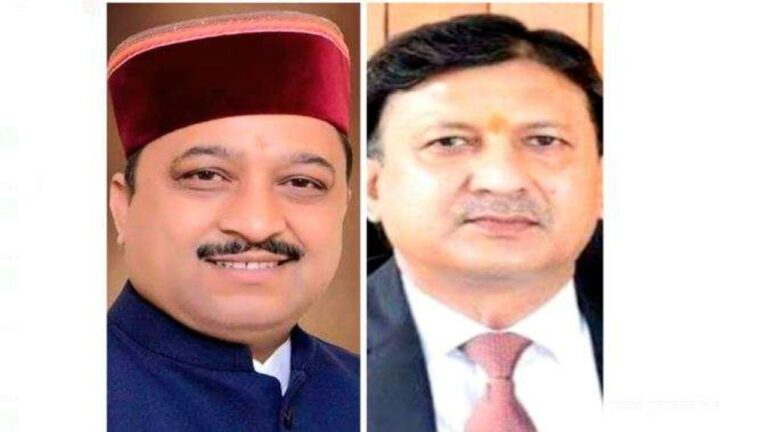 केंद्र की सरकार और मंत्रियों के साथ दोषारोपण की राजनीति करते हैं कांग्रेस नेता