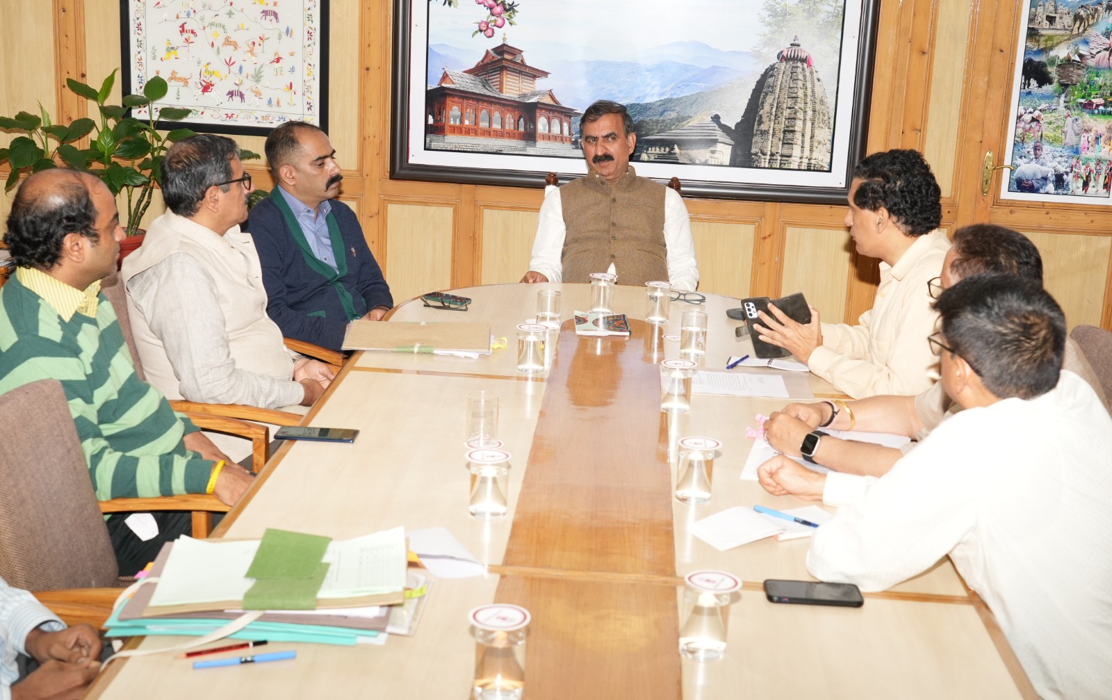 नई सड़क परियोजनाओं की निगरानी के लिए प्रदेश में उच्च स्तरीय समिति गठित की जाएगी: मुख्यमंत्री