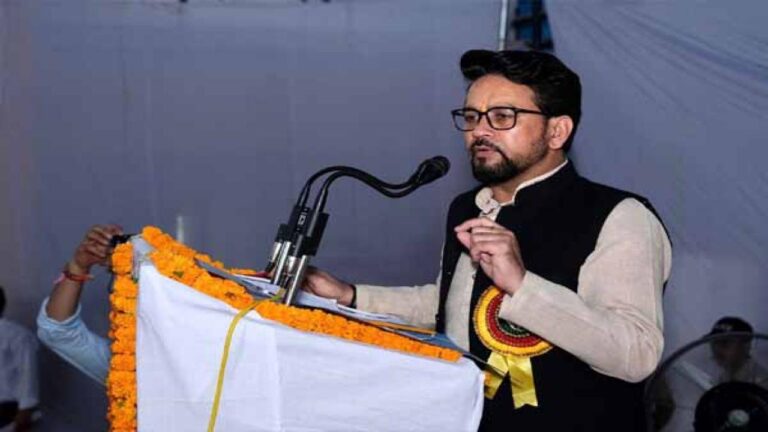 Relief Politics: बिलासपुर कलूर स्पोर्ट्स कांप्लेक्स में लगभग 7 करोड़ की लागत से बनेगा एस्ट्रो टर्फ हॉकी मैदान - Anurag Thakur