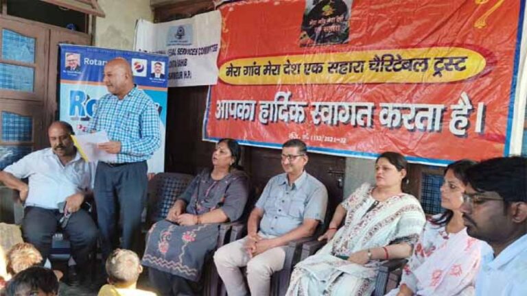 रोटरी क्लब पांवटा व मेरा गांव मेरा देश एक सहारा संस्था ने चलाया जागरूकता अभियान
