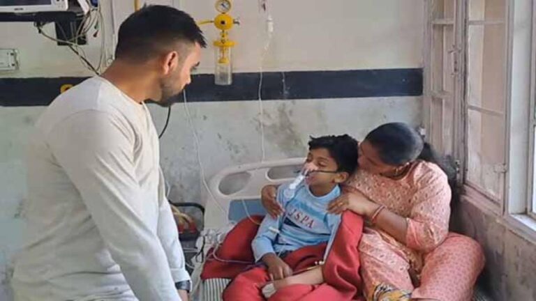 Mandi News: खड्ड में नहाने उतरे 2 छात्र, एक की मौत