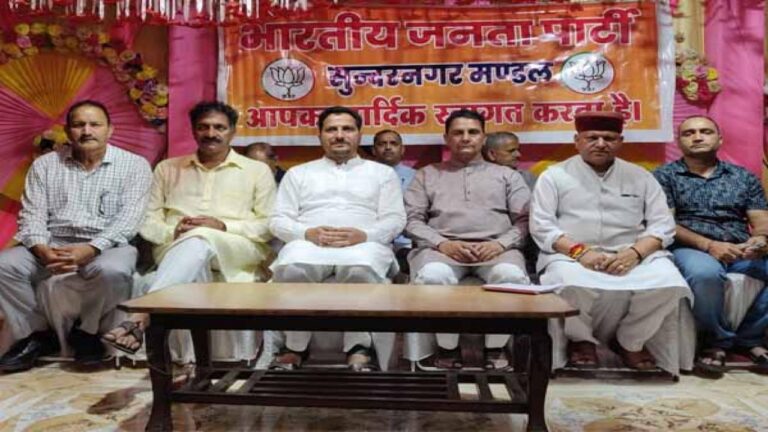 पटेल विवि को न बंद होने देंगे, न दायरा कम होने देंगे