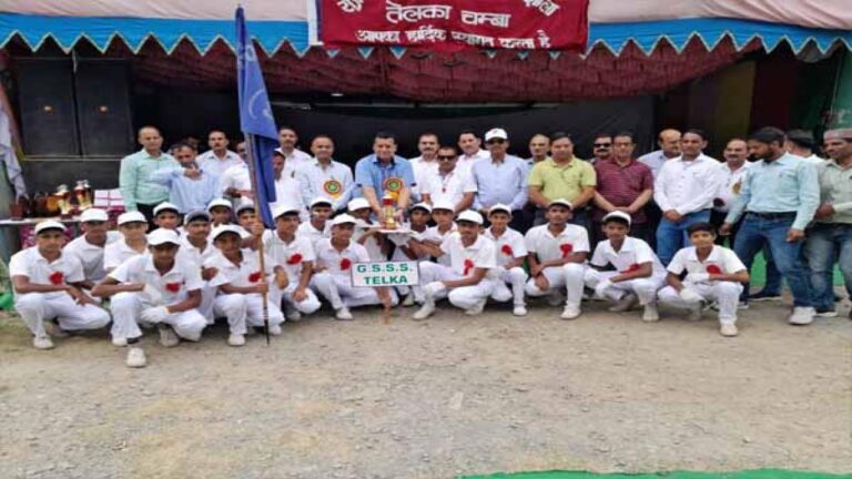 तेलका स्कूल में खंड स्तरीय खेलों का समापन