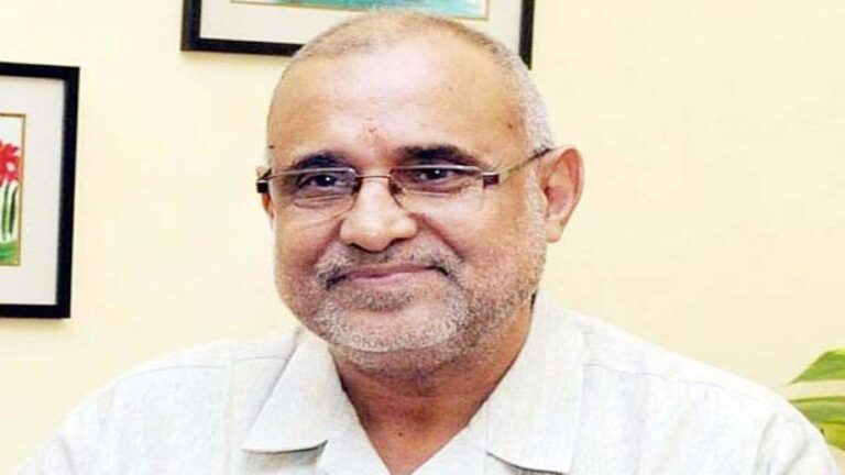 Himachal News, Avinash Rai Khanna, IT Raid On Dhiraj Sahu