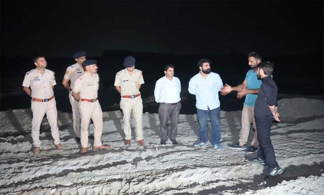 Una News: अवैध खनन पर जिला प्रशासन की कड़ी कार्रवाई