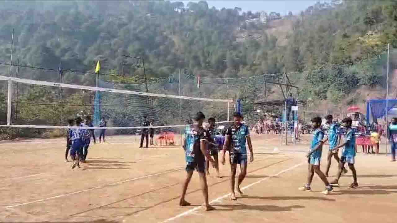 Solan News: KIPS सनावर में नेशनल वालीबॉल प्रतियोगिता का शुभारंभ.!