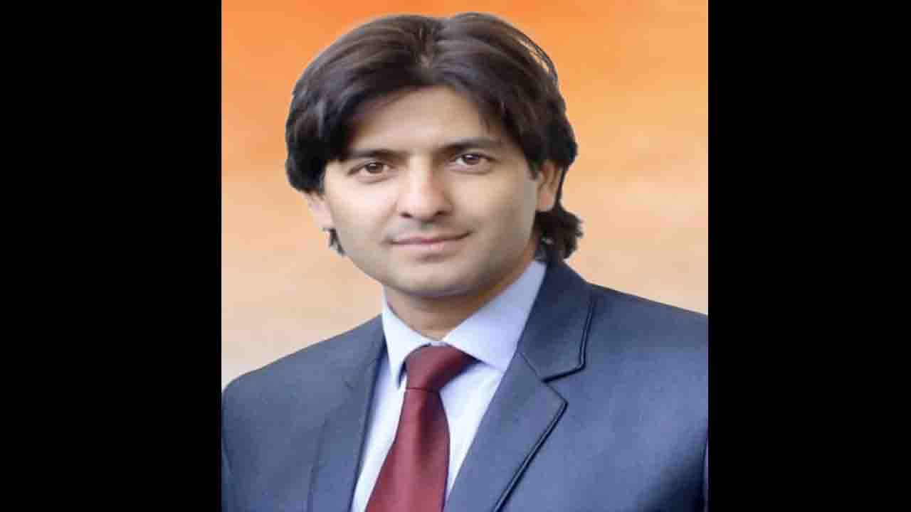 Solan News: केंद्र से मिली 14,000 करोड़ की सहायता, कांग्रेस पार्टी के नेता झूठ बोलने में प्रशिक्षित :- ओम आर्य