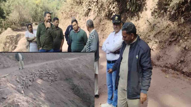 Solan News: लोक निर्माण विभाग की लापरवाही पर कोटबेजा के लोगों में रोष..!