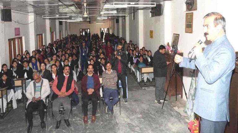 Himachal टांडा में रोबोटिक सर्जरी स्वास्थ्य क्षेत्र में नए आयाम करेगी स्थापित