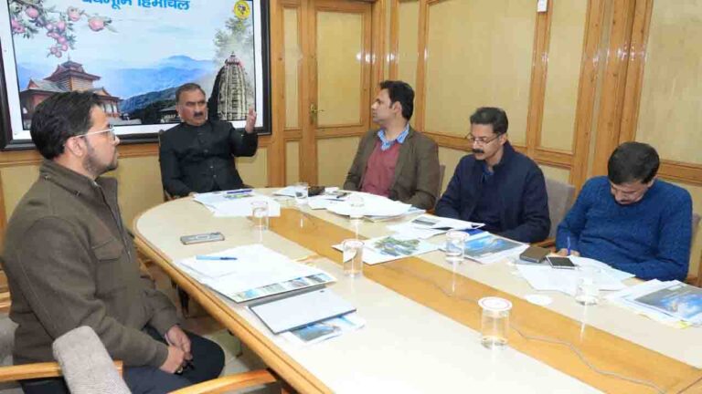 Himachal: राज्य सरकार पर्यटन को बढ़ावा देने के लिए 2415 करोड़ रुपये खर्च करेगी सरकार