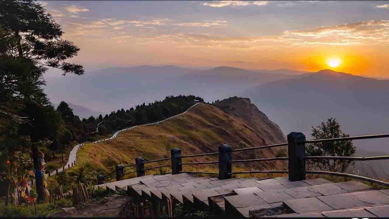 Tarey Bhir: सिक्किम का एक शानदार प्राकृतिक स्थल तारे भिर, जो करता है रोमांचकारी दृश्य का अद्भुत अनुभव..!