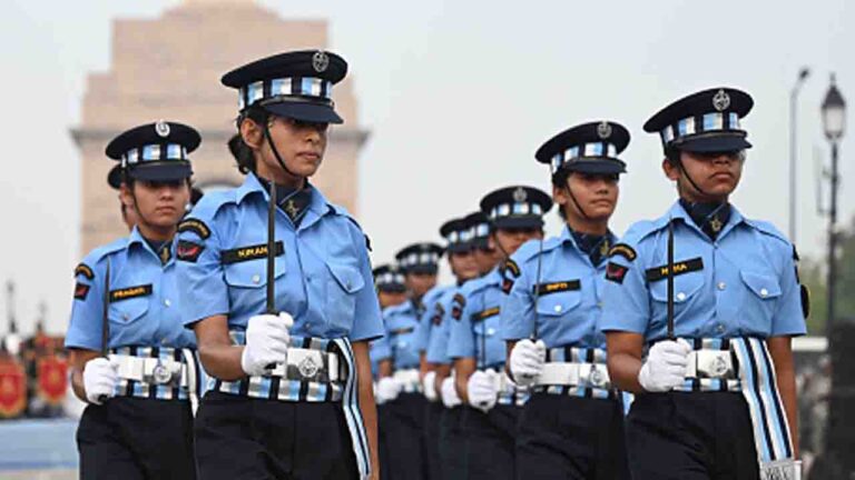 NDA Women Cadets: NDA में पहली बार महिला कैडेट्स रचेंगी इतिहास, 30 मई को पासआउट होंगी 17 कैडेट्स