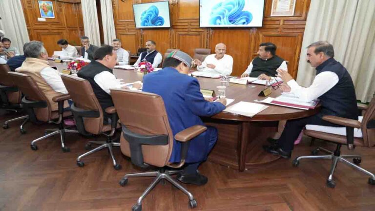 Himachal News: हिमाचल मंत्रिमंडल के निर्णय, विभिंन विभागों में 1100 से अधिक पदों को भरने के लिए मिली मंजूरी 