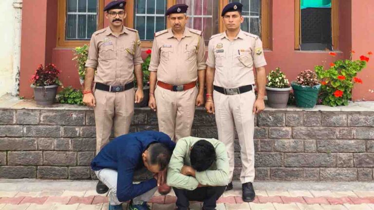 Solan News: धर्मपुर के निजी होटल से 4 लाख की चोरी के मामले को पुलिस ने सुलझाया दो गिरफ्तार..!