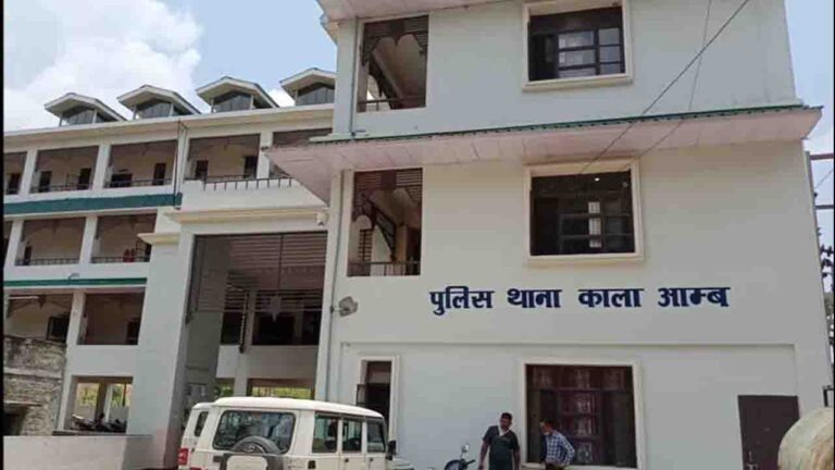 Custodial Death: हिमाचल में पुलिस लॉकअप में आत्महत्या, आईओ सहित 2 पुलिसकर्मी सस्पेंड