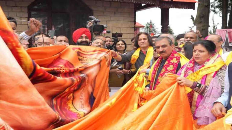 108 feet high flag installed in Jakhu Hanuman temple