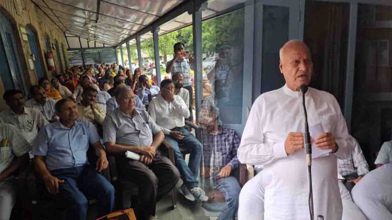 Himachal Kangra: दिल्ली में राष्ट्रीय ओबीसी सम्मेलन के लिए चौधरी चंद्र कुमार ने ओबीसी संगठनों के साथ बैठकर बनाई रणनीति