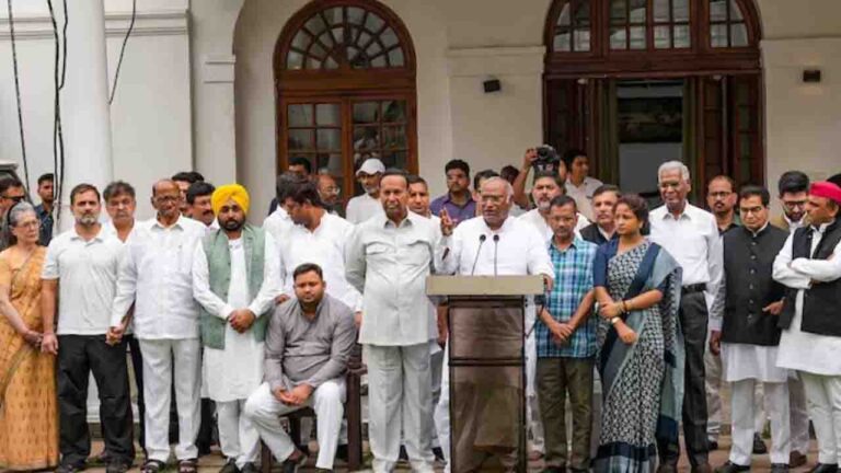 Bihar Polls 2025: INDIA ब्लॉक की दिल्ली में 7 अगस्त को बैठक, 8 को चुनाव आयोग तक विरोध मार्च की तैयारी