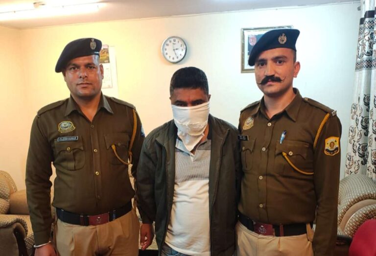 Solan News: बघाट बैंक का कर्ज न चुकाने पर खेम लाल गिरफ्तार, 2.10 करोड़ की देनदारी!