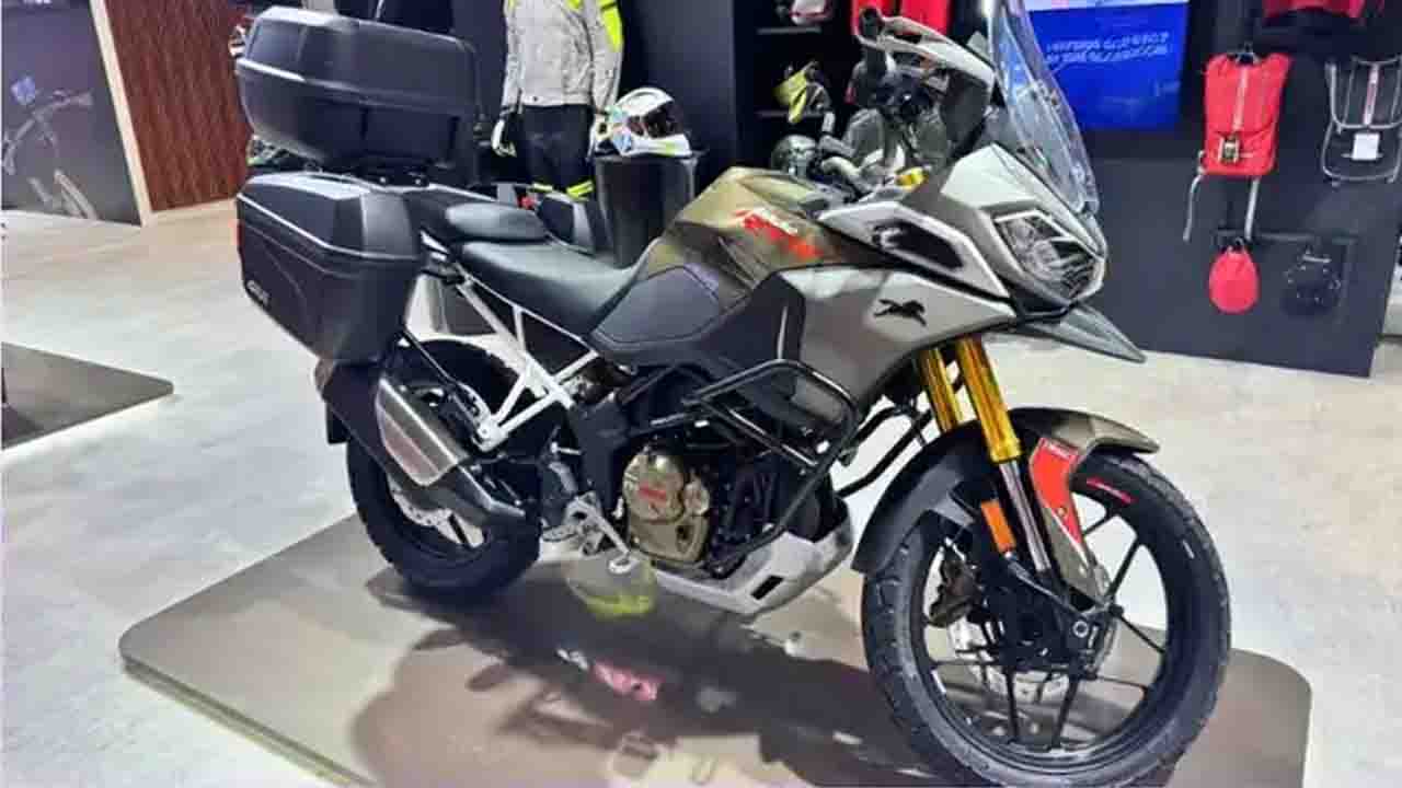 TVS RTX 300 Launch: एडवेंचर बाइक 15 अक्टूबर को बाजार में दस्तक देगी, नया 299cc इंजन से लैस