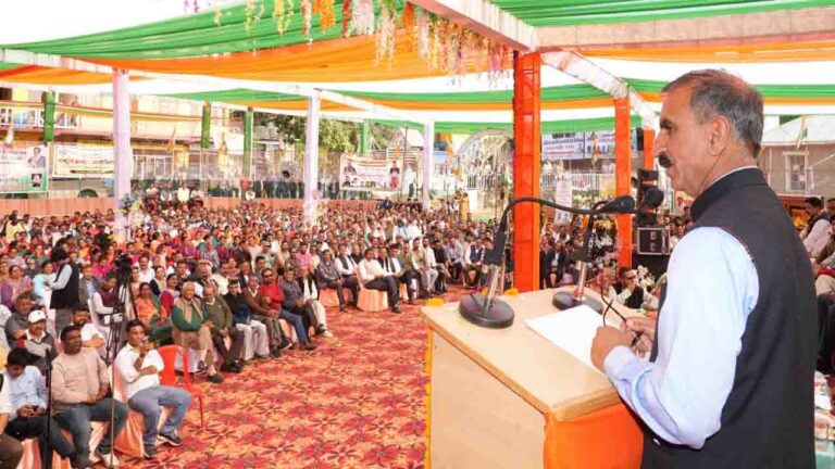 Himachal News: सीएम सुक्खू बोले - सीबीएसई स्कूलों के अध्यापकों का बनेगा अलग कैडर