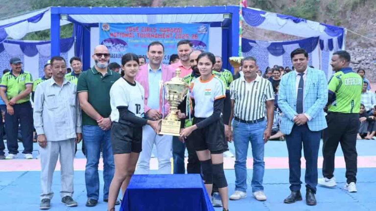 Kasauli: कसौली इंटरनेशनल पब्लिक स्कूल में चल रही राष्ट्रीय कबड्डी प्रतियोगिता का समापन