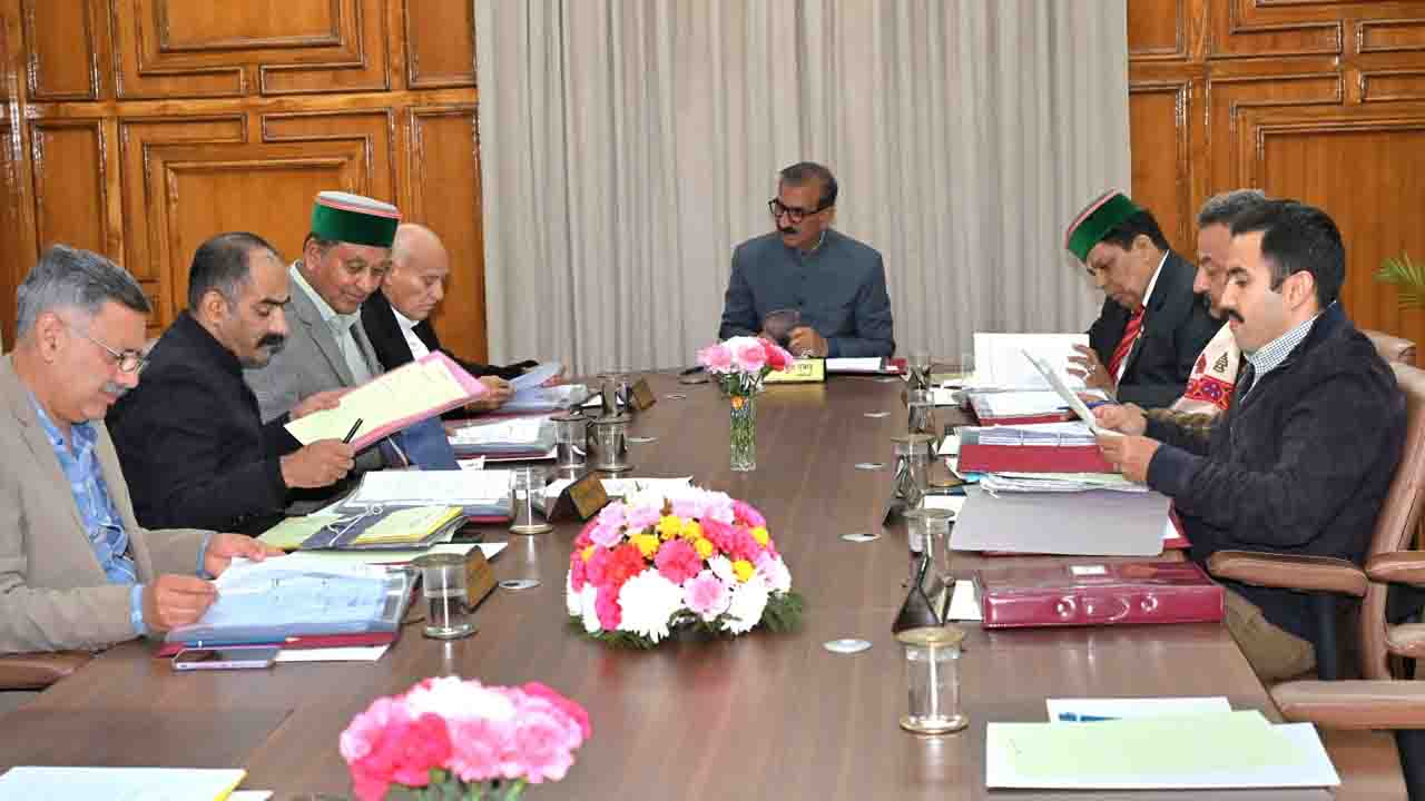 Himachal Cabinet Decisions: पंचायतों के पुनर्गठन और स्वास्थ्य विभाग में 1,000 रोगी मित्रों की नियुक्ति सहित पढ़ें अन्य प्रमुख फैसले..!