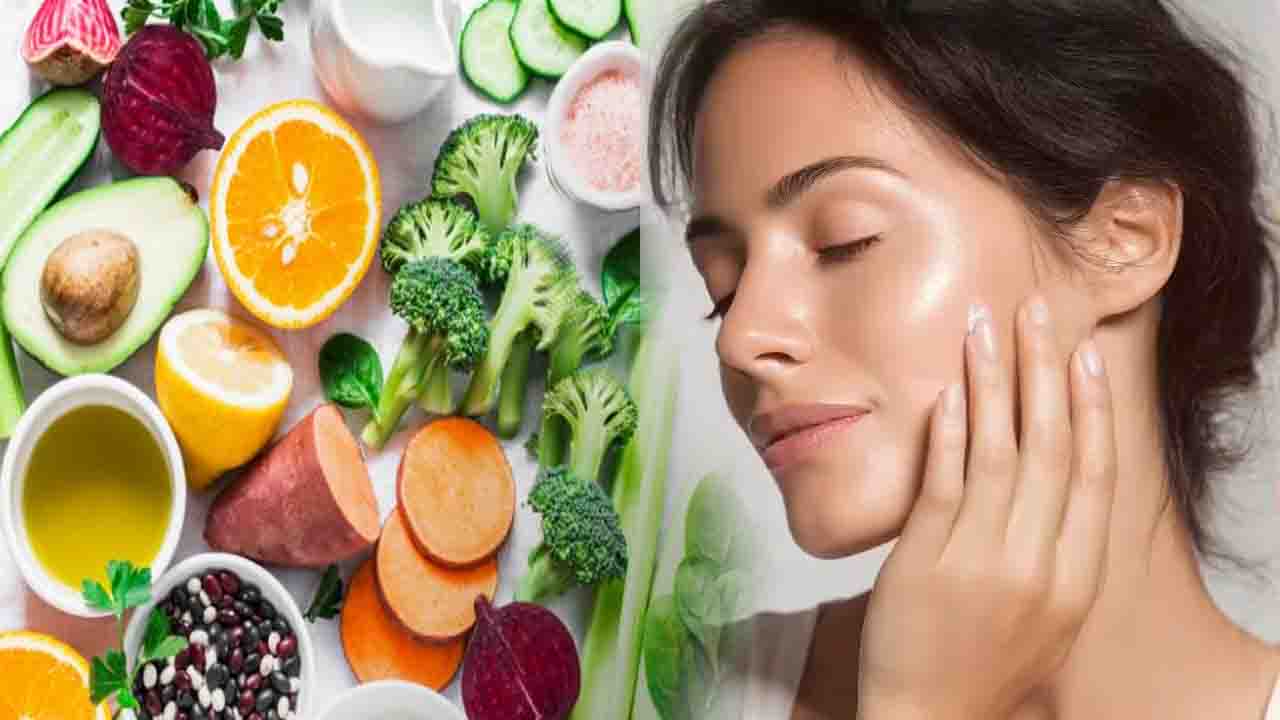 Winter Foods For Healthyand Glowing Skin: सर्दियों में चमकदार त्वचा चाहिए? डर्मेटोलॉजिस्ट के बताए ये 5 देसी फूड्स अपनाएं.!