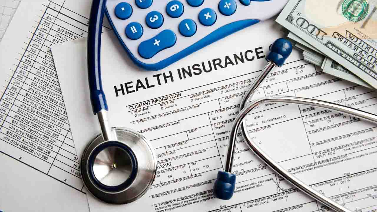 Health Insurance Premiums Steady: सरकार का बड़ा कदम- अगले साल नहीं बढ़ेंगे हॉस्पिटल चार्ज, स्वास्थ्य बीमा प्रीमियम होंगे स्थिर